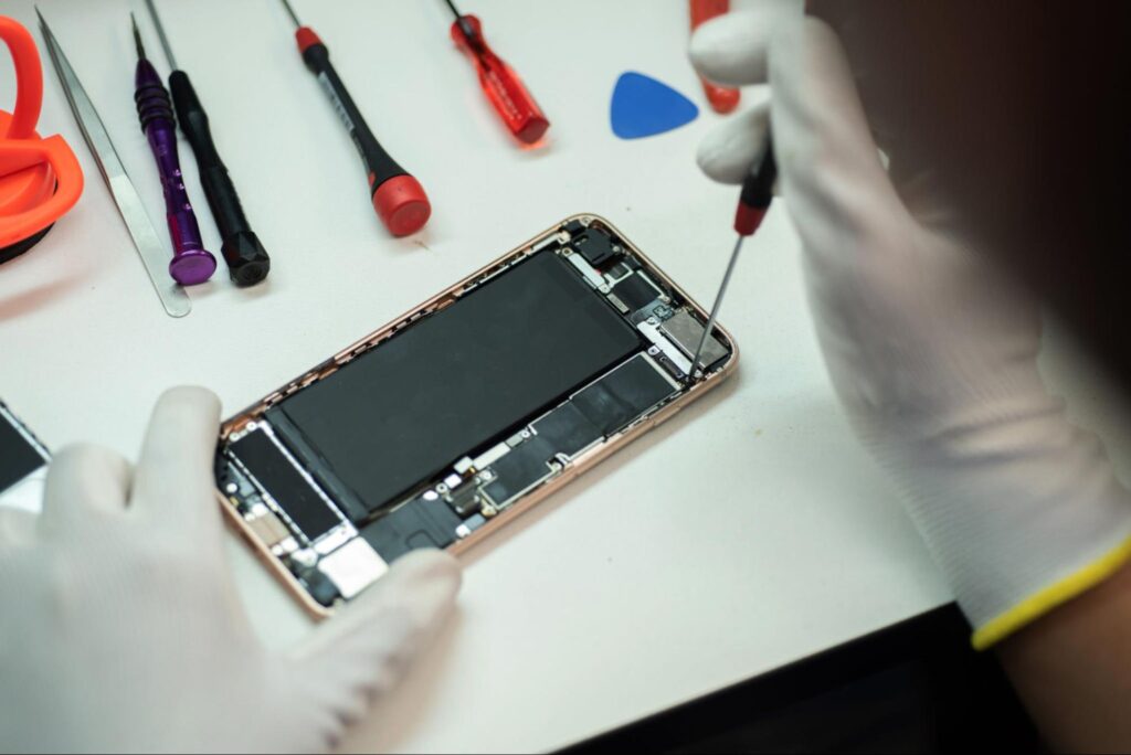 Cellphone repair service in Chilliwack